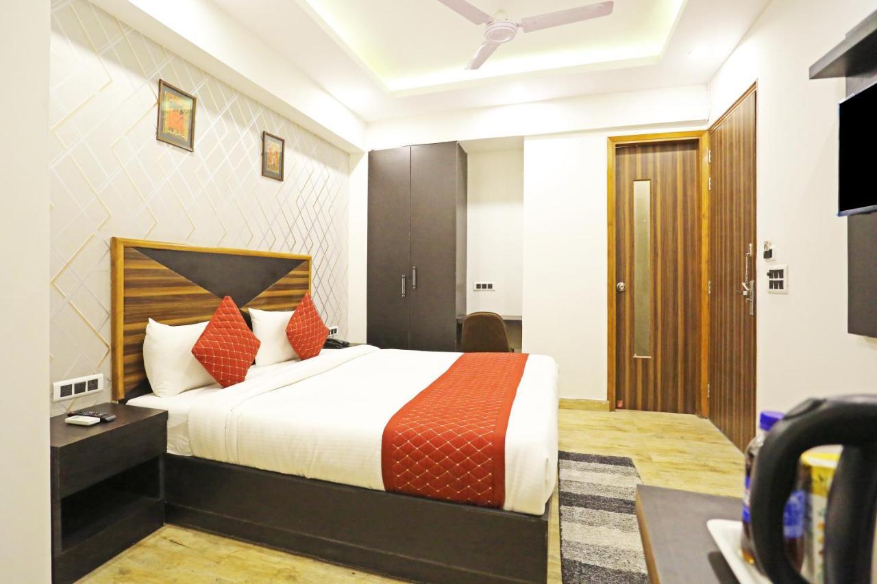 Hotel La Casa Delhi Airport Yeni Delhi Dış mekan fotoğraf