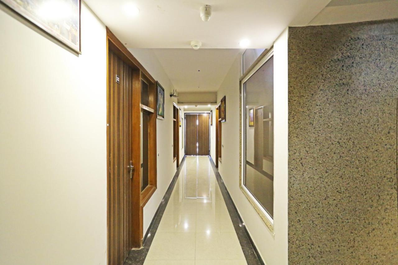 Hotel La Casa Delhi Airport Yeni Delhi Dış mekan fotoğraf