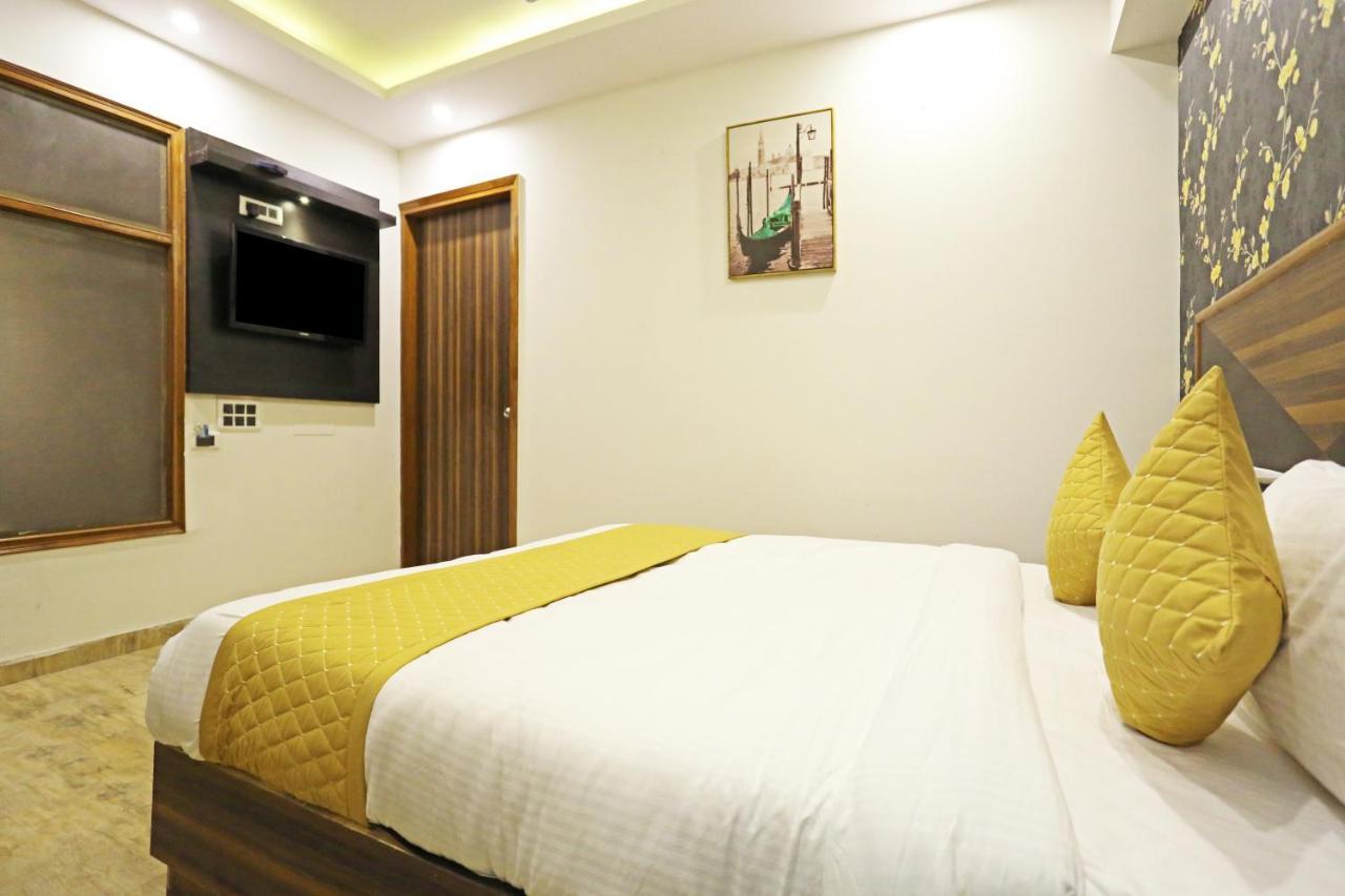Hotel La Casa Delhi Airport Yeni Delhi Dış mekan fotoğraf